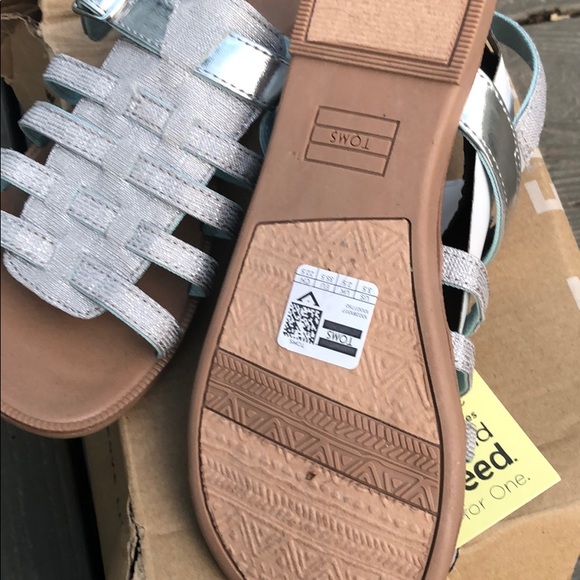 COPY - Toms Brand New Huarache Silver Metallic Sandals - Picture 2 of 3